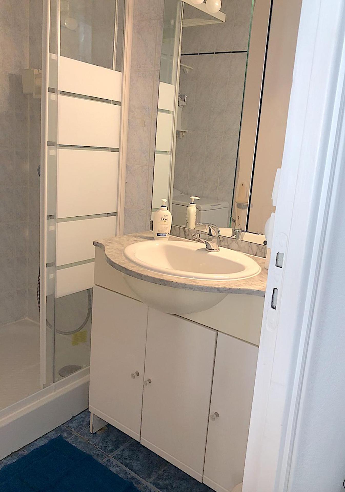 Renovated Charming Ideal To Visit Paris * Clichy